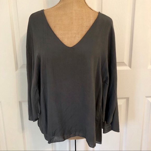 Italian Silk Tops - 🎉💲⬇️ NWT Italian Silk Cape Style Top Gray S/M